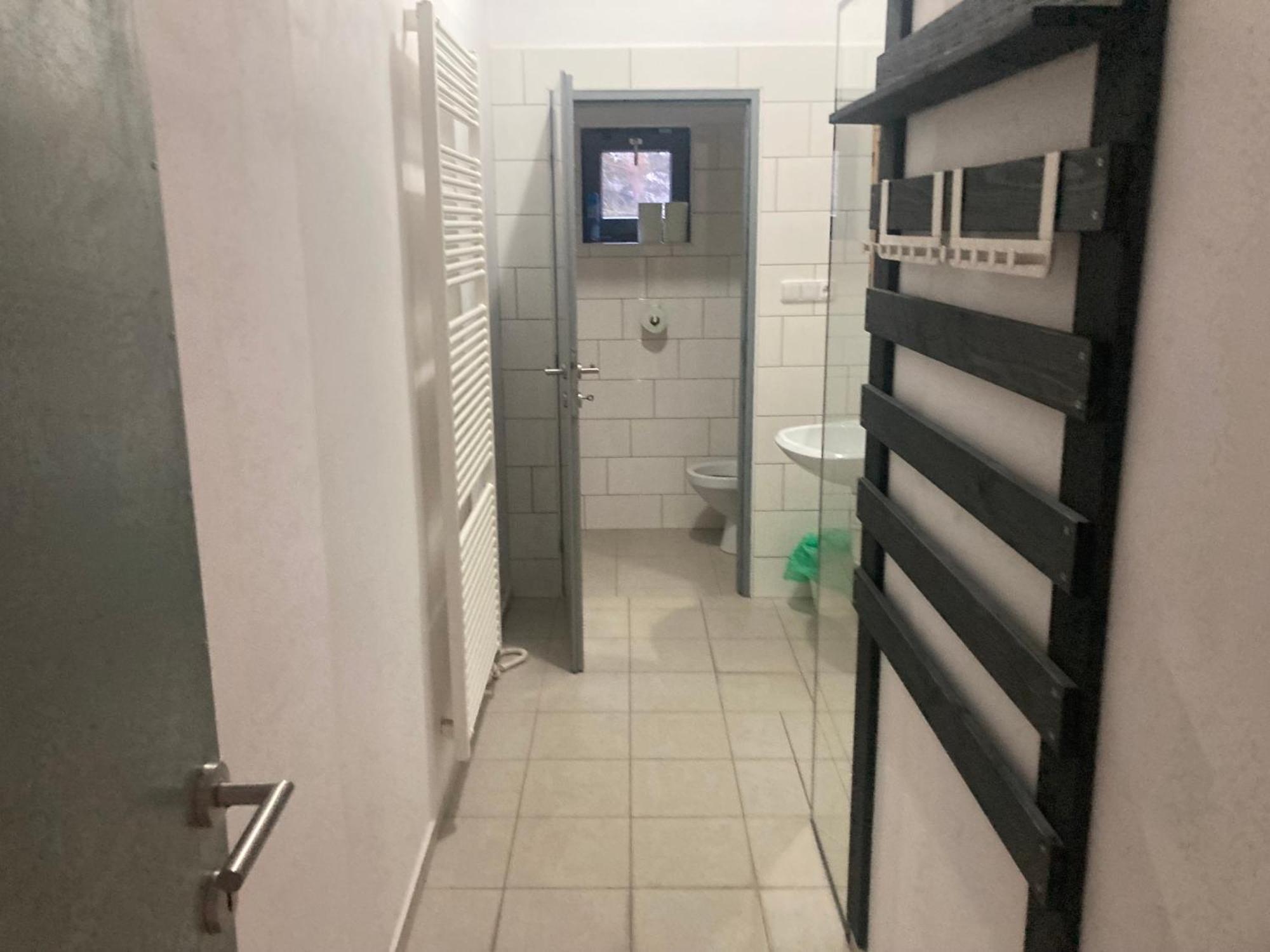 Kuk Racice Apartment Luaran gambar
