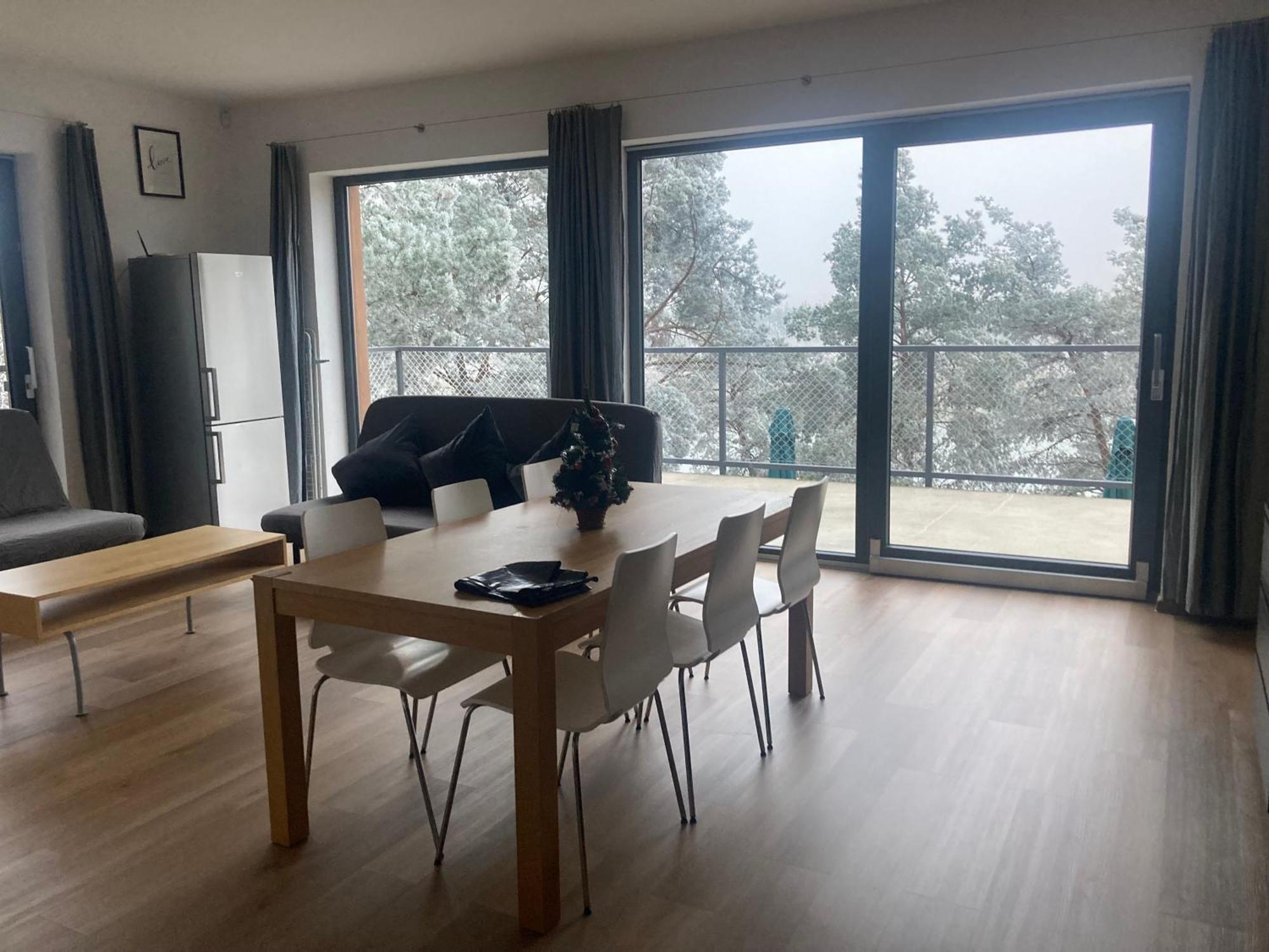 Kuk Racice Apartment Luaran gambar